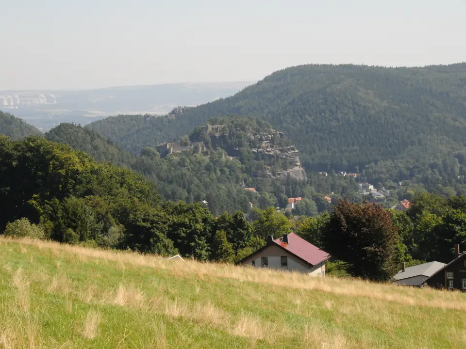 Blick vom Johannisstein über das Zittauer Gebirge