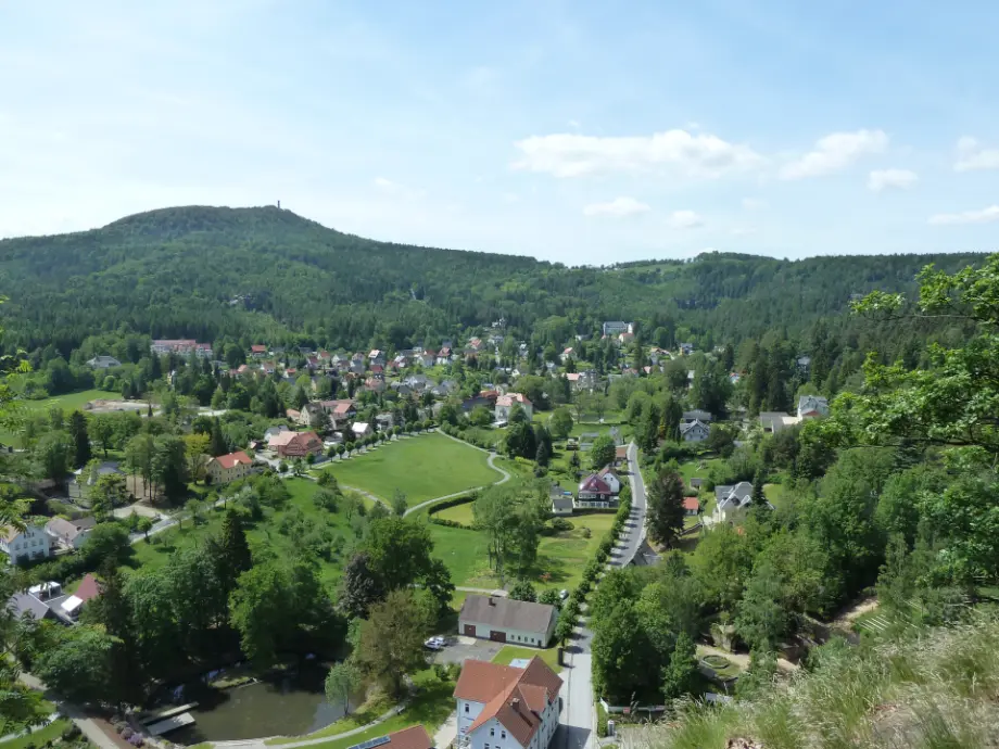 Wanderweg zum Hochwald ab Oybin-Hain